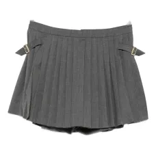 Юбка-шорты со складками и пряжкой Юбка-шорты со складками и пряжкой