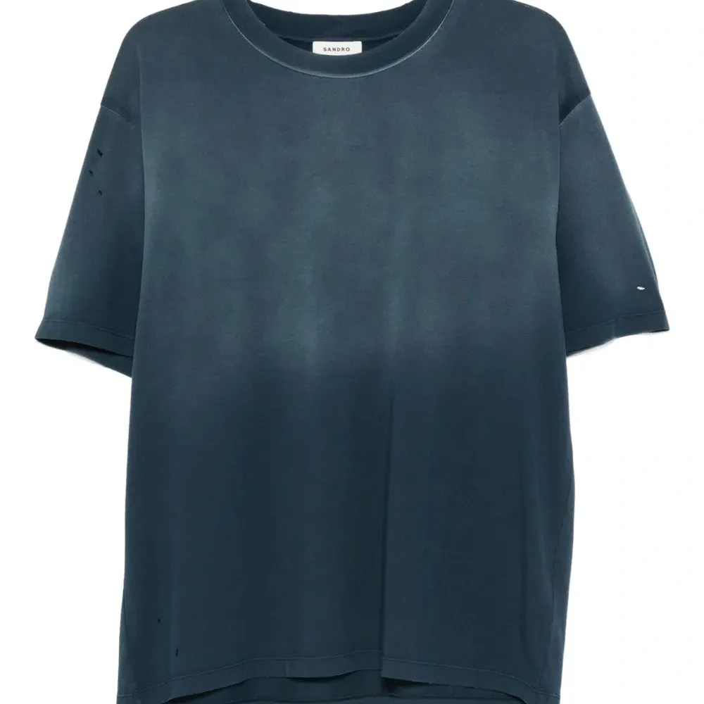 Футболка с круглым вырезом