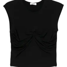 топ с перекрученной деталью