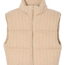 Стеганый жилет фактурной вязки