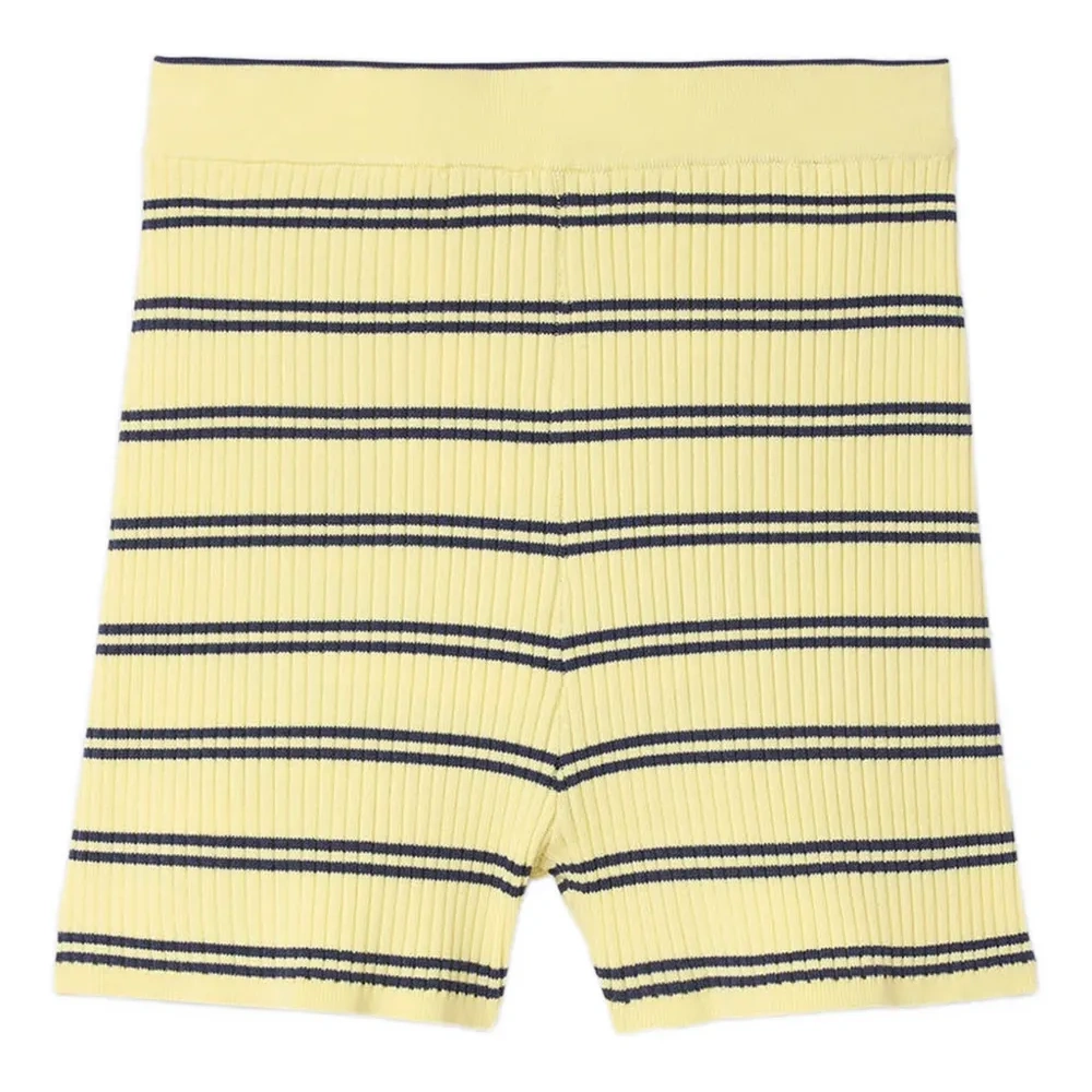 полосатые шорты в рубчик