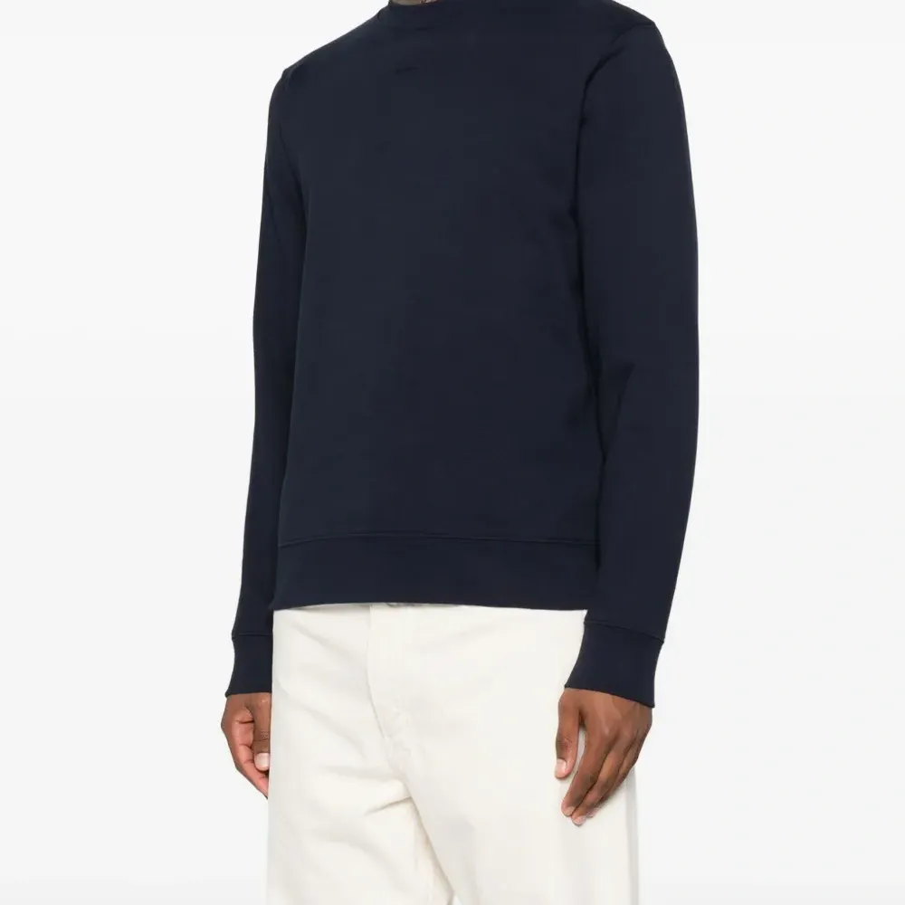 толстовка с круглым вырезом