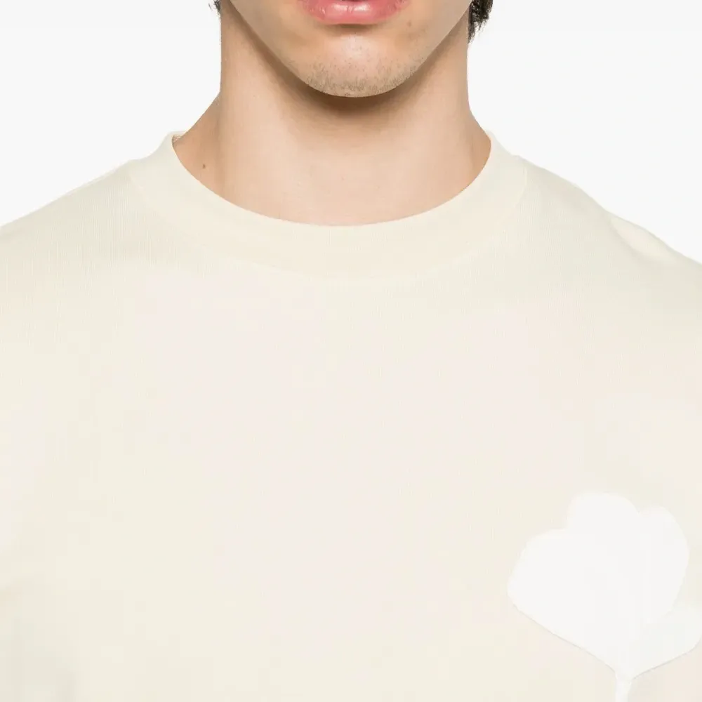 толстовка с цветочной аппликацией