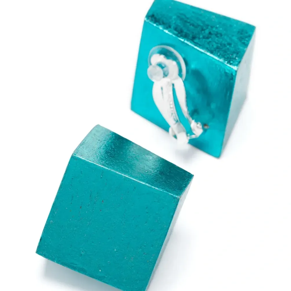 Серьги геометричной формы