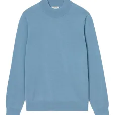 Свитер с круглым вырезом