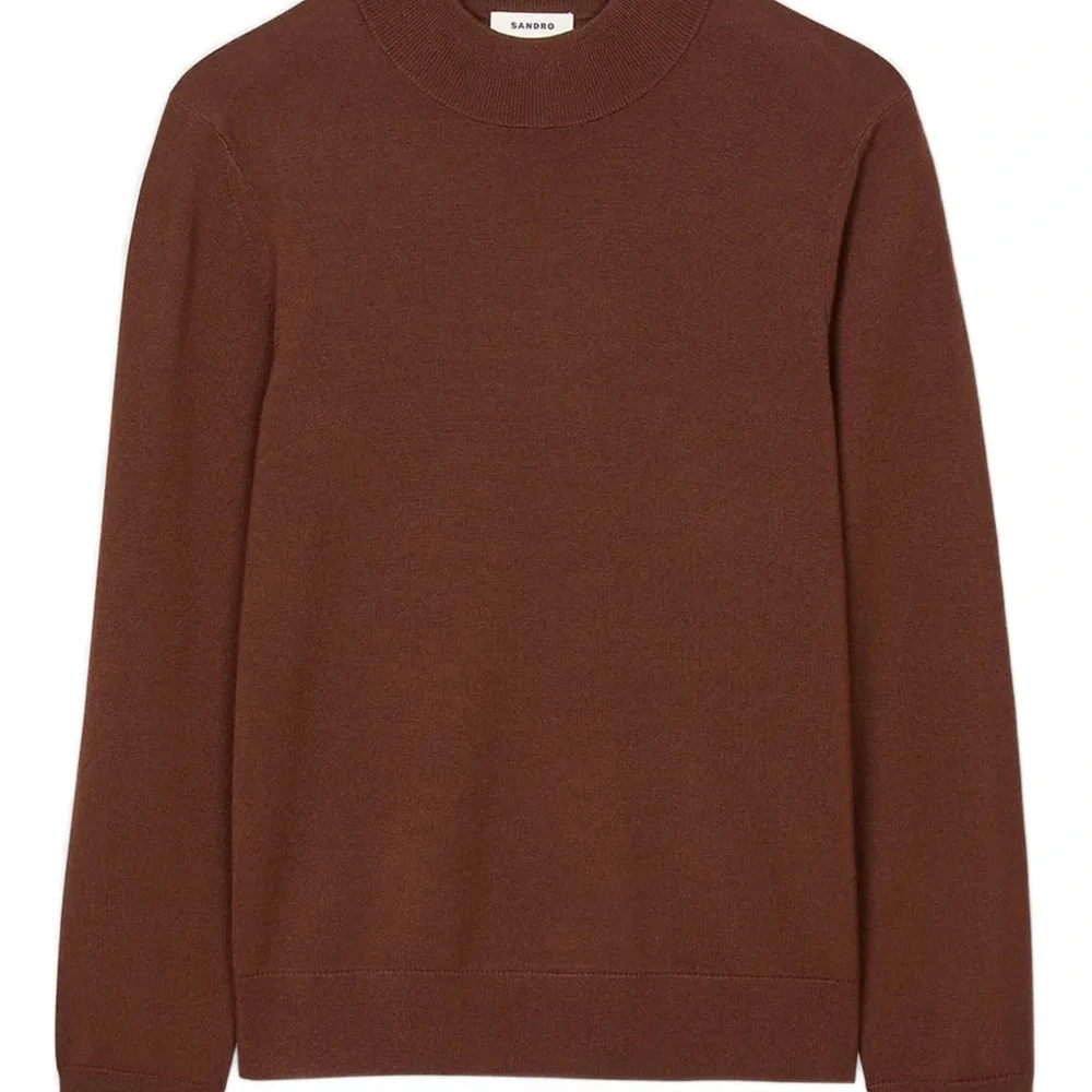 Шерстяной свитер