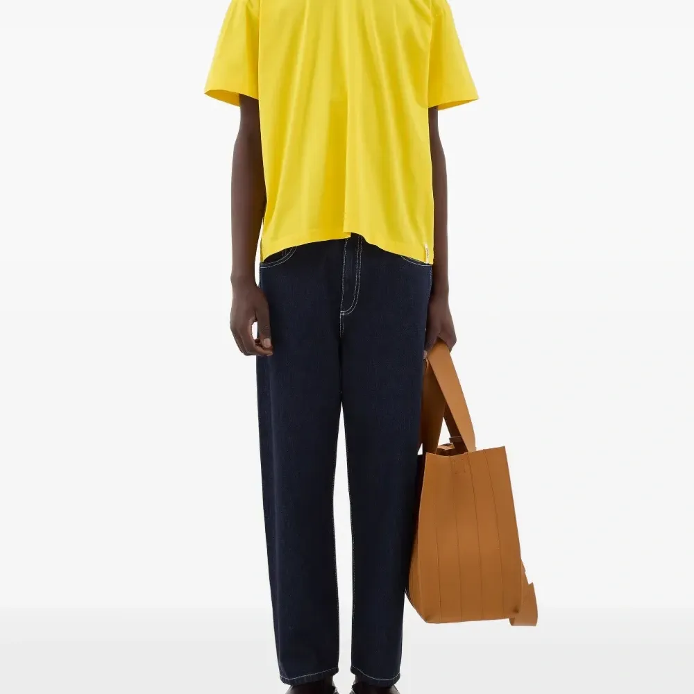 футболка с короткими рукавами