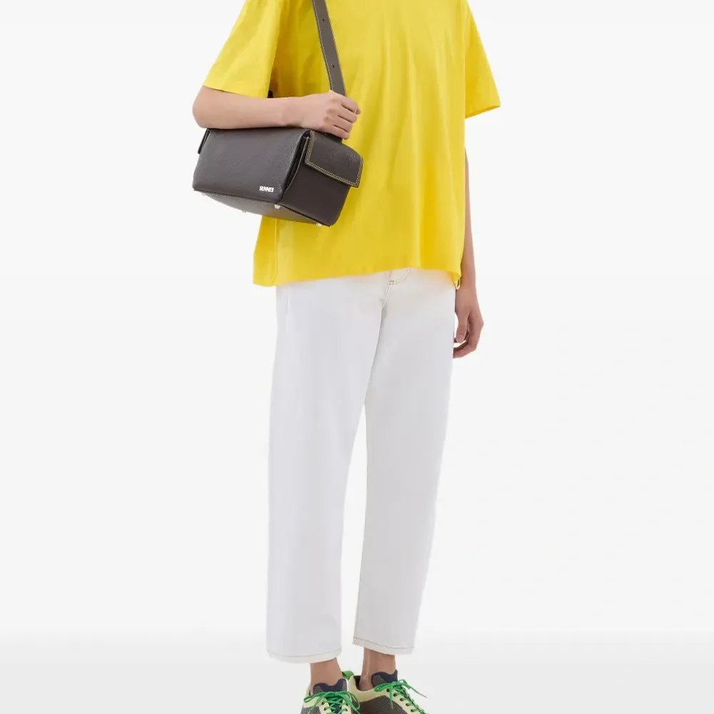 футболка с короткими рукавами