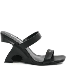 Босоножки с логотипом