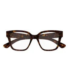 Очки в квадратной оправе