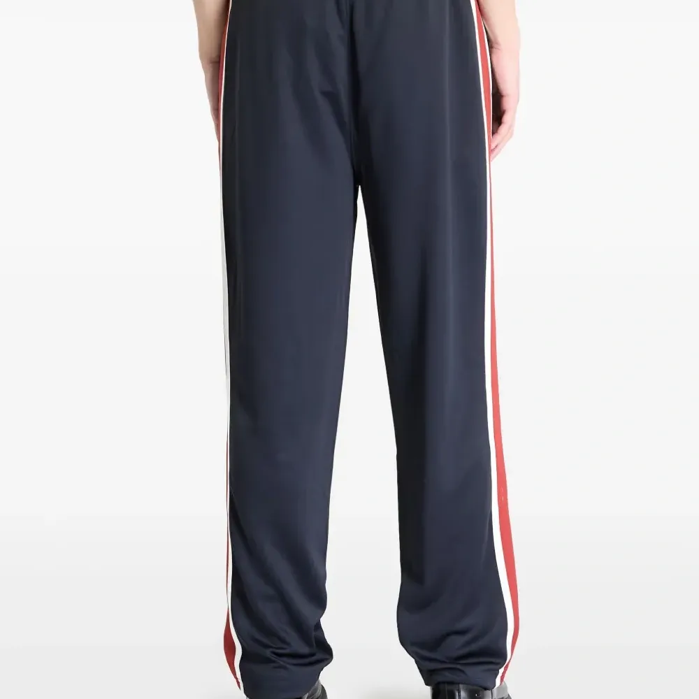 Спортивные брюки с вышитым логотипом