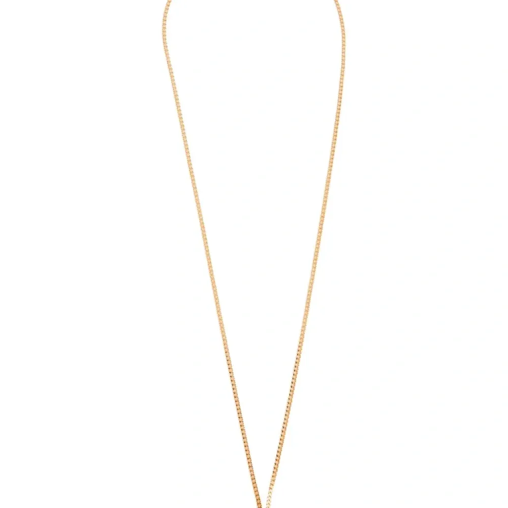 колье с подвеской-логотипом