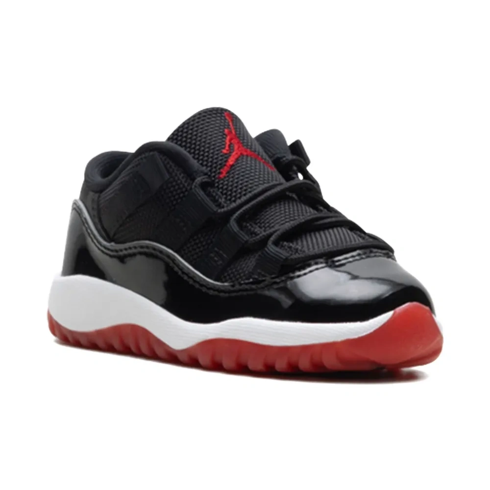 Кроссовки Air Jordan 11 Retro Low Bred Black/Varsity Red/White Кроссовки Air Jordan 11 Retro Low Bred Black/Varsity Red/White