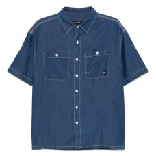 Рубашка из ткани шамбре