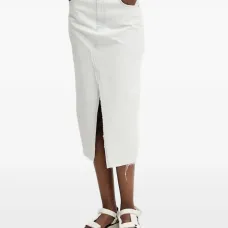 Джинсовая юбка с разрезом