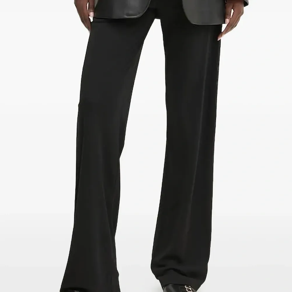 Брюки с эластичным поясом