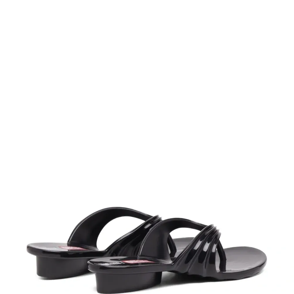 сандалии со складками из коллаборации с Melissa