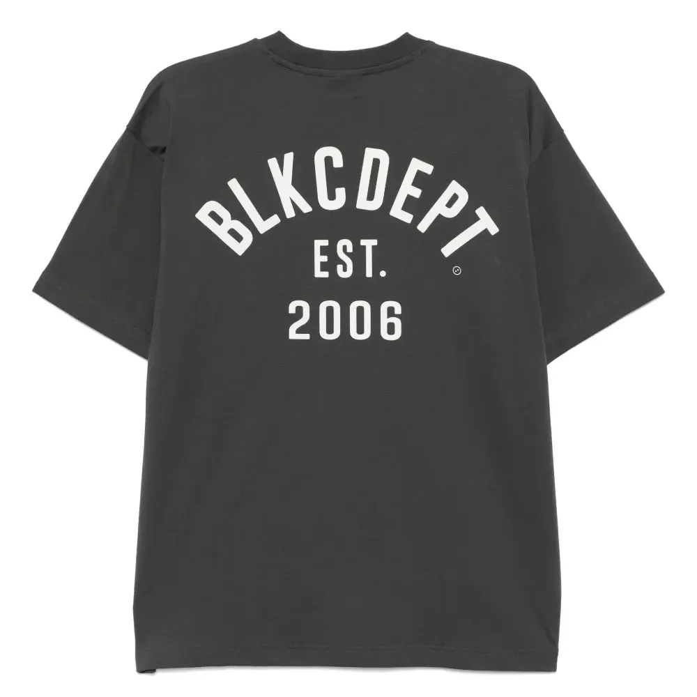 футболка с графичным принтом футболка с графичным принтом