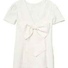 Платье с бантом