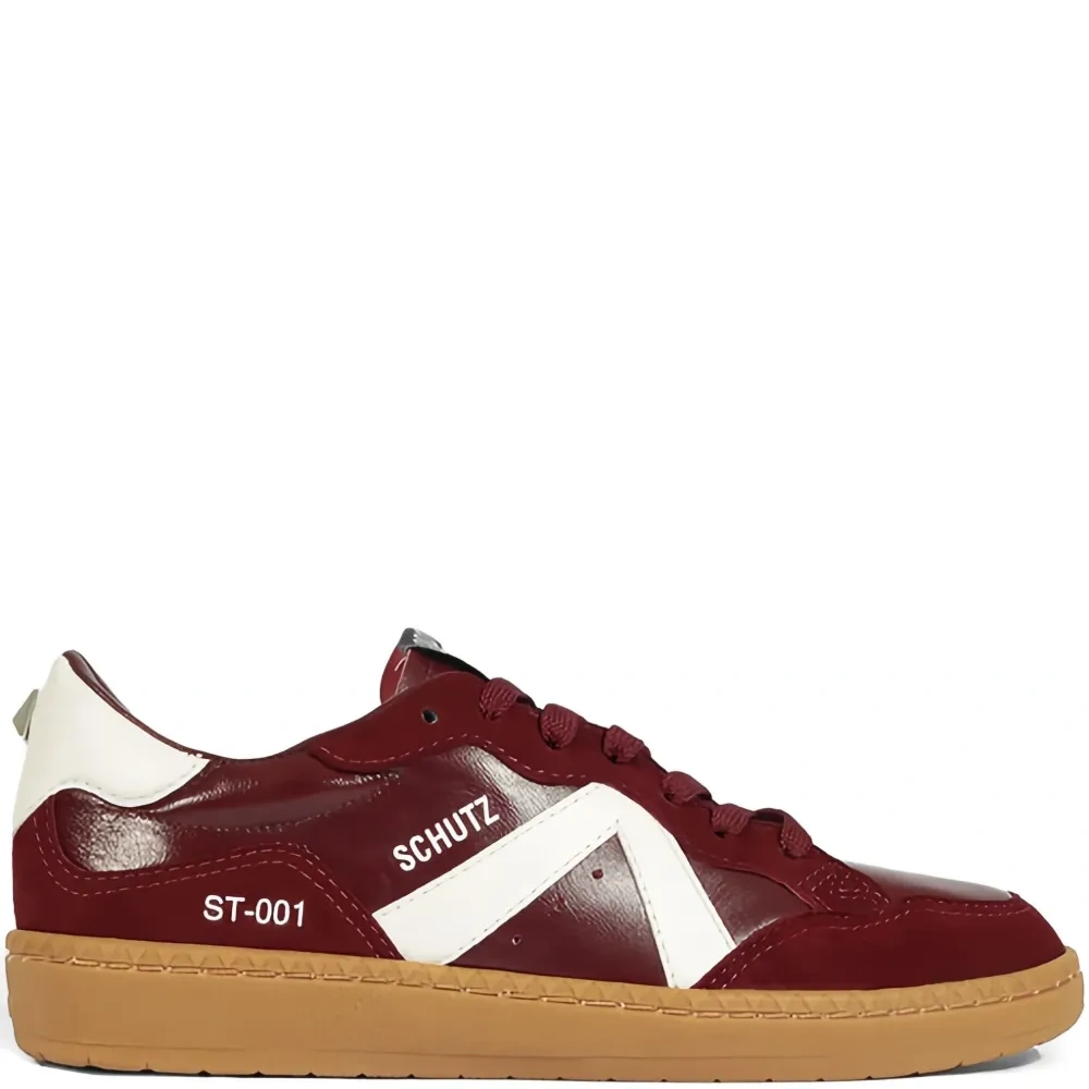 Кроссовки со вставками