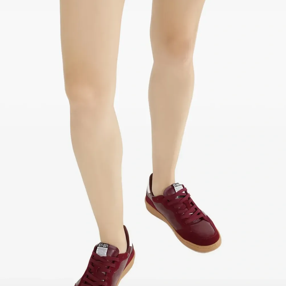 Кроссовки со вставками