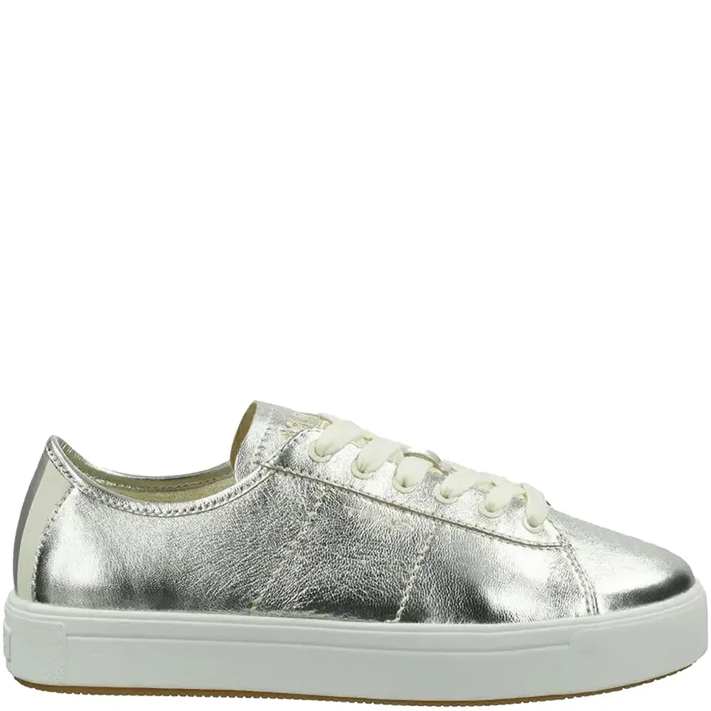 Кожаные кроссовки