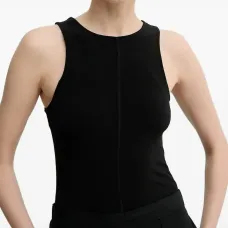 Топ без рукавов