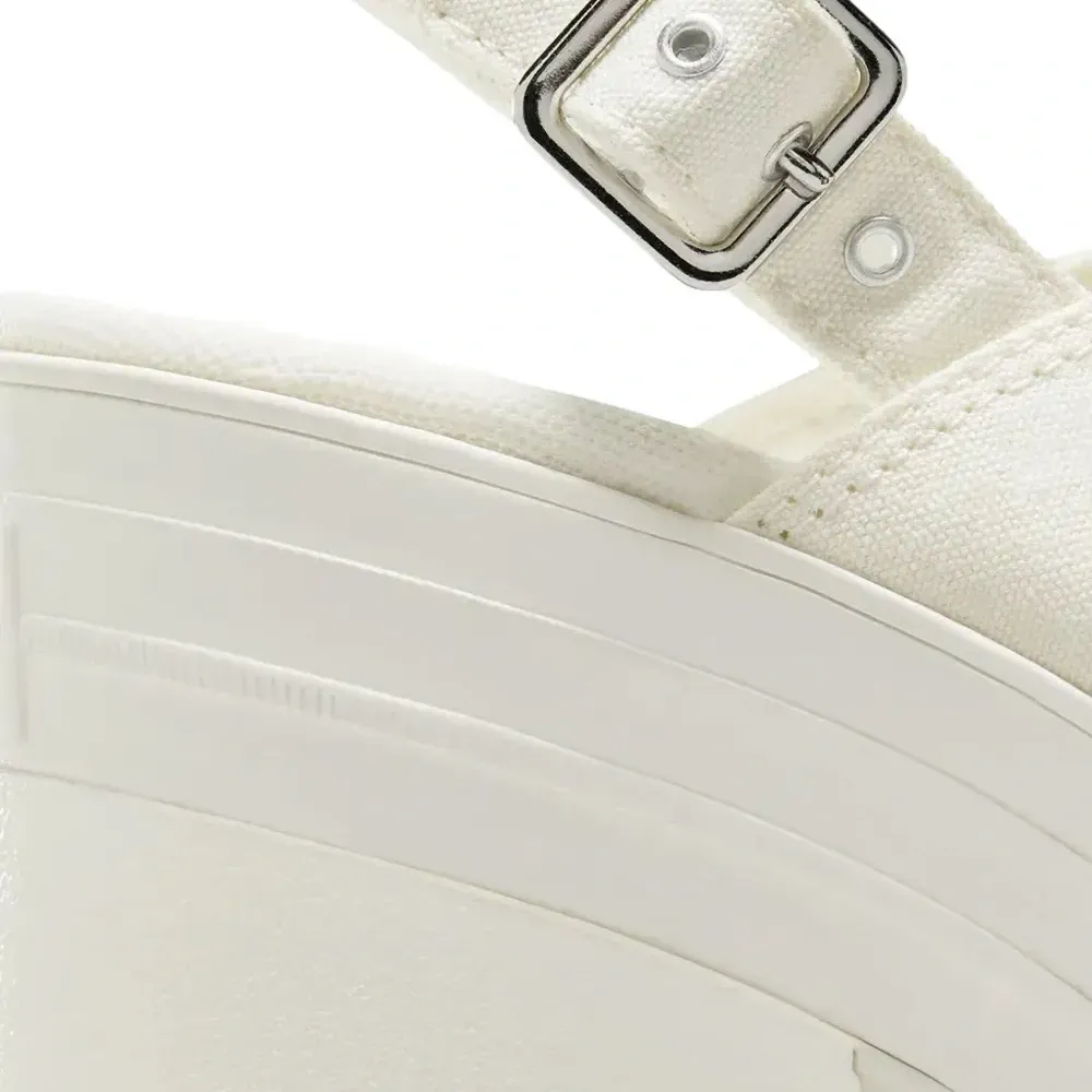 Босоножки Chuck 70 De Luxe с ремешком на пятке Босоножки Chuck 70 De Luxe с ремешком на пятке