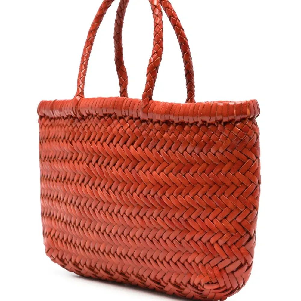 Маленькая сумка-тоут Flat Gora Маленькая сумка-тоут Flat Gora