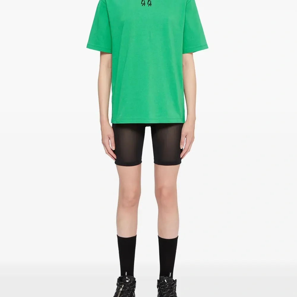 Базовая футболка