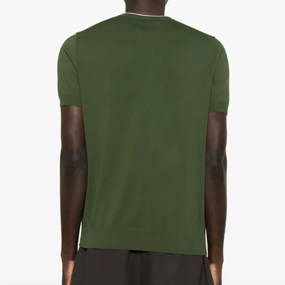 Футболка с круглым вырезом