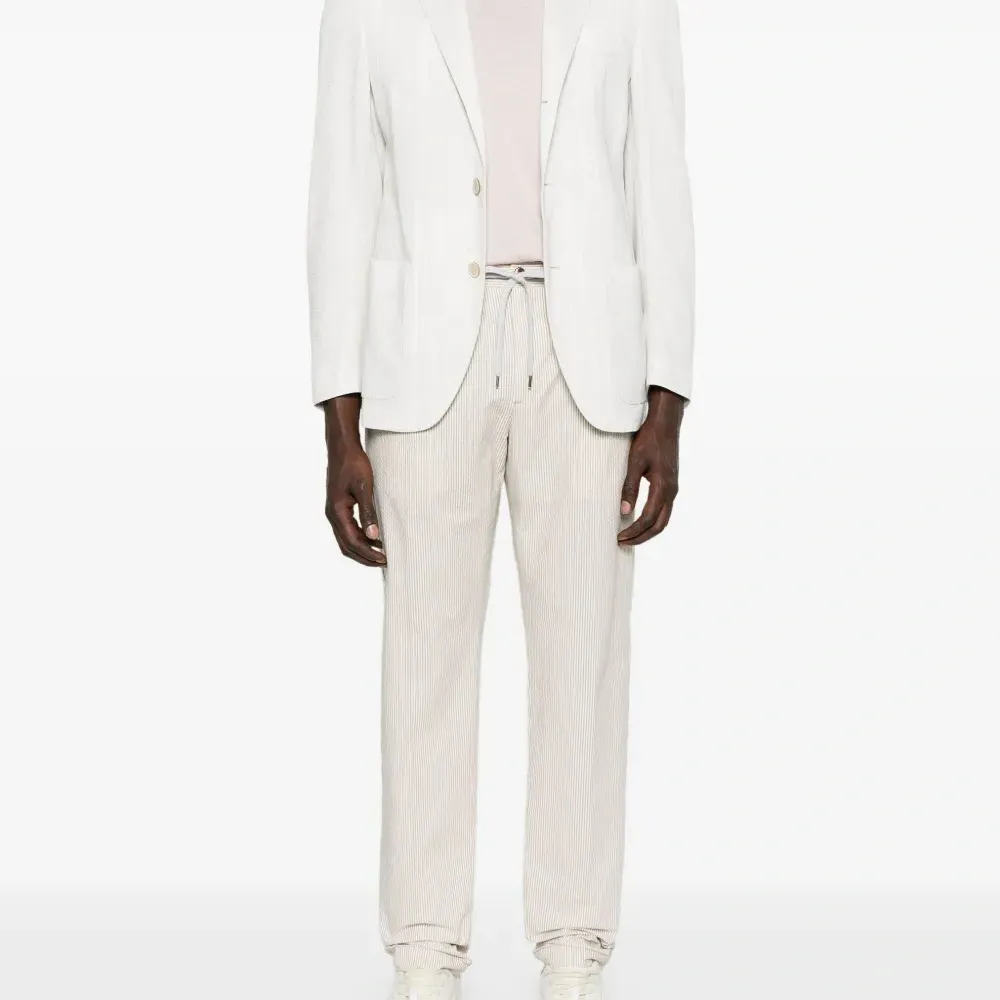 Брюки в полоску