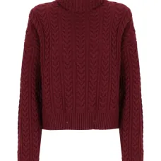 Свитер фактурной вязки с высоким воротником