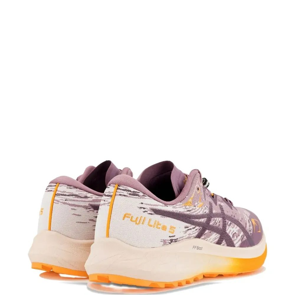 Кроссовки Fuji Lite 5