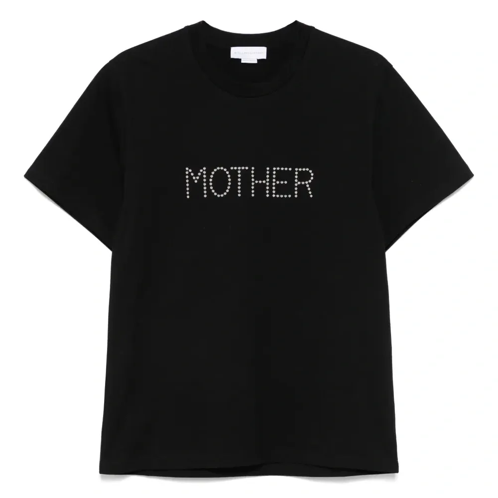 Футболка с заклепками