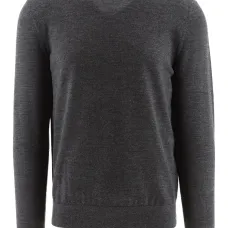 Шерстяной свитер