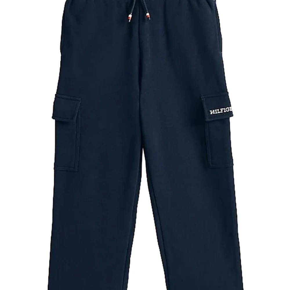 Брюки с карманами