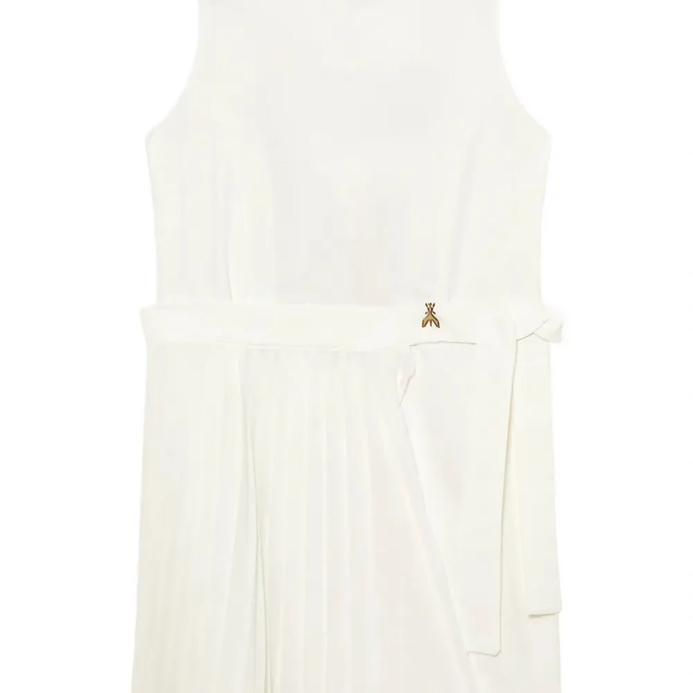 Плиссированное мини-платье с вырезами