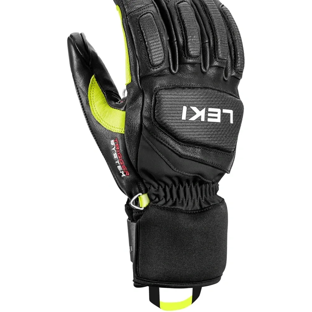 Перчатки с логотипом