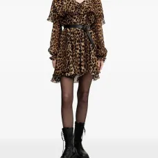 Платье с оборками и леопардовым принтом Платье с оборками и леопардовым принтом