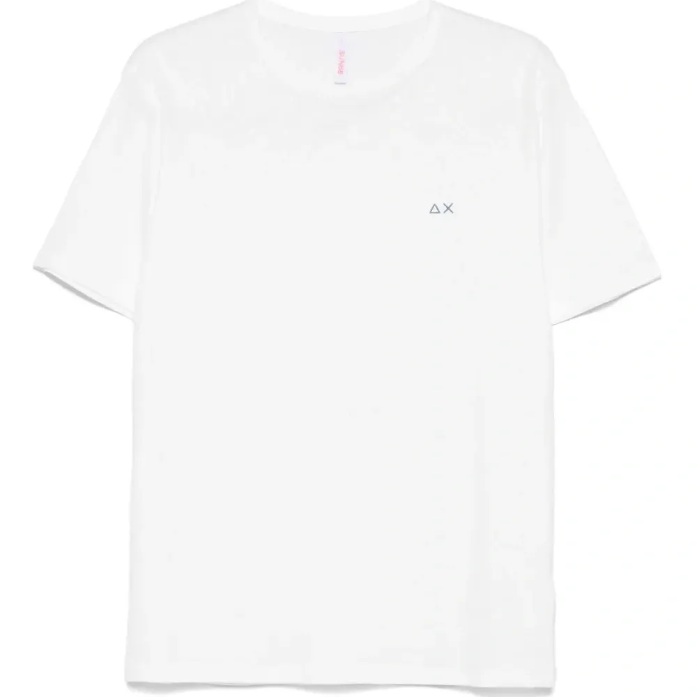 Футболка с круглым вырезом