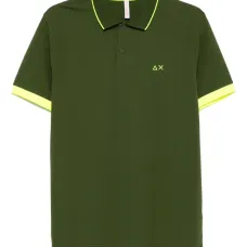 Рубашка поло с вышитым логотипом