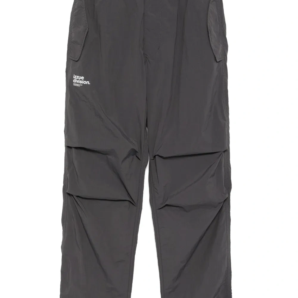 брюки с логотипом