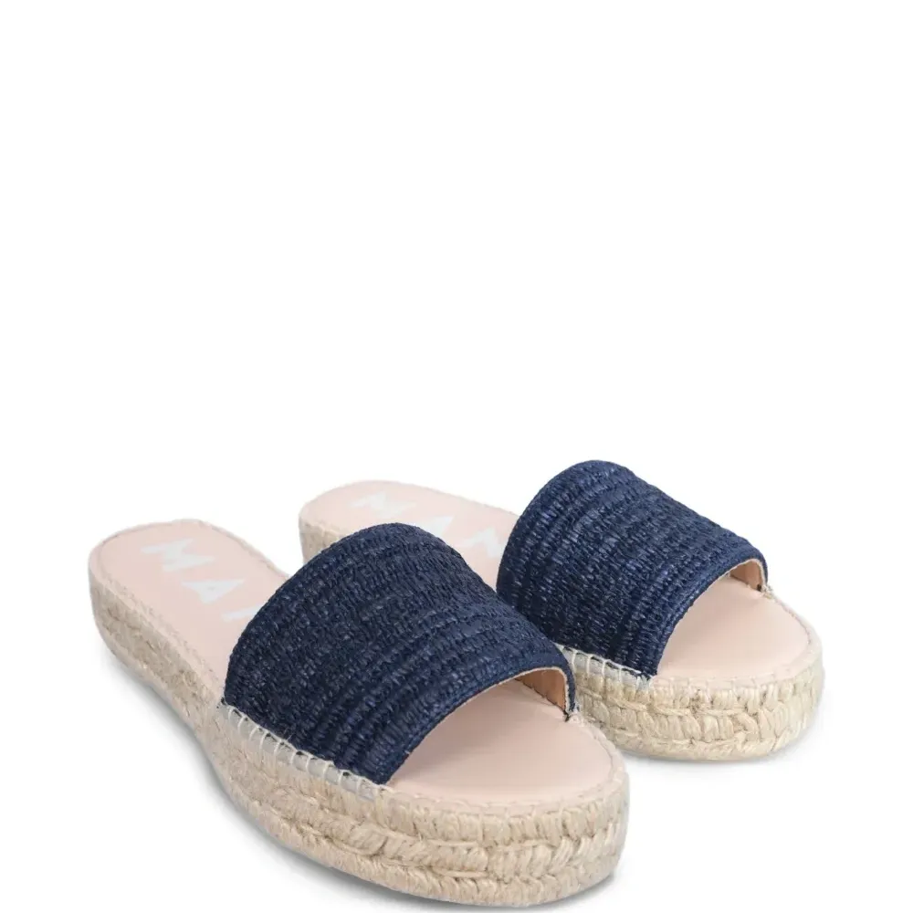 Сандалии с плетеными ремешками