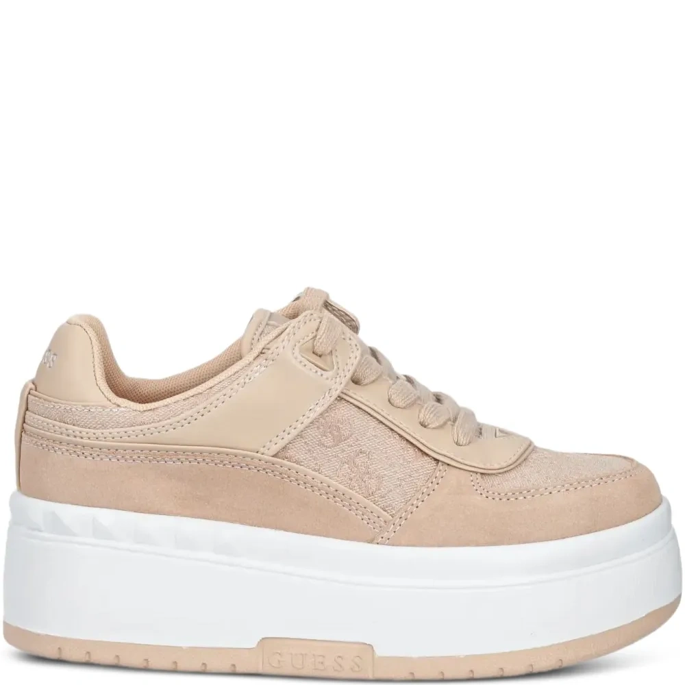 Кроссовки на платформе