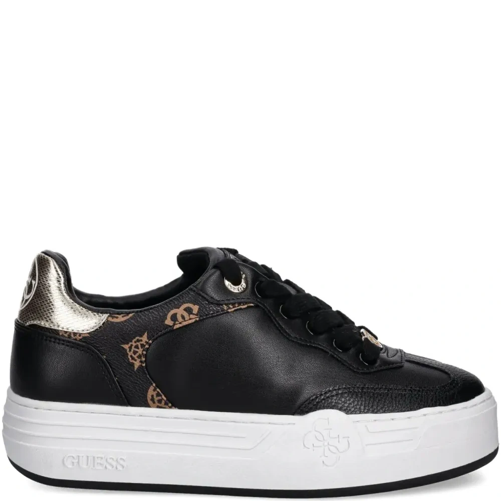 Кроссовки на платформе с логотипом