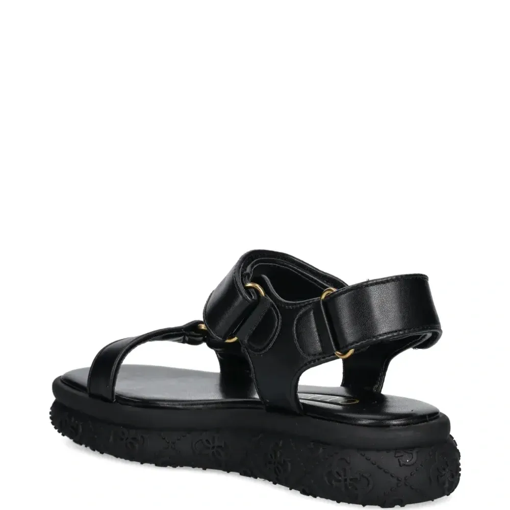 Сандалии на платформе с пряжками