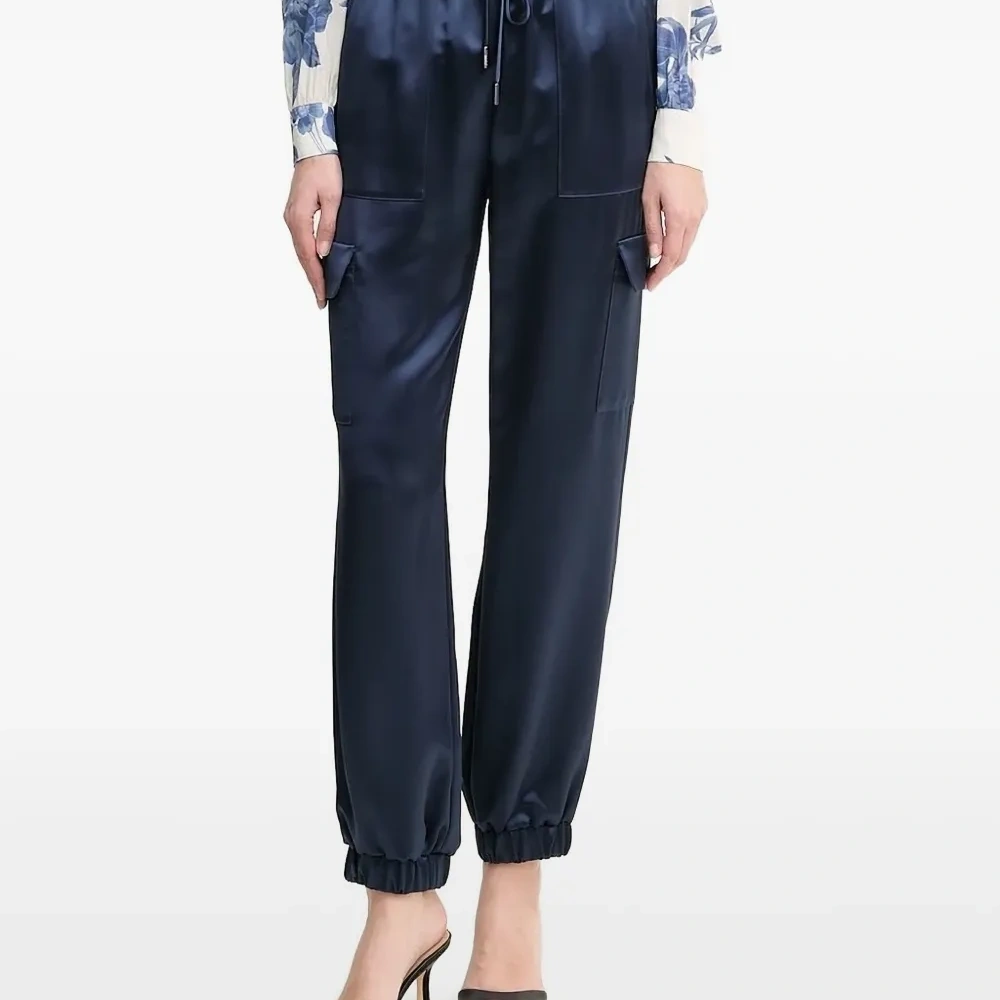 Брюки карго с манжетами