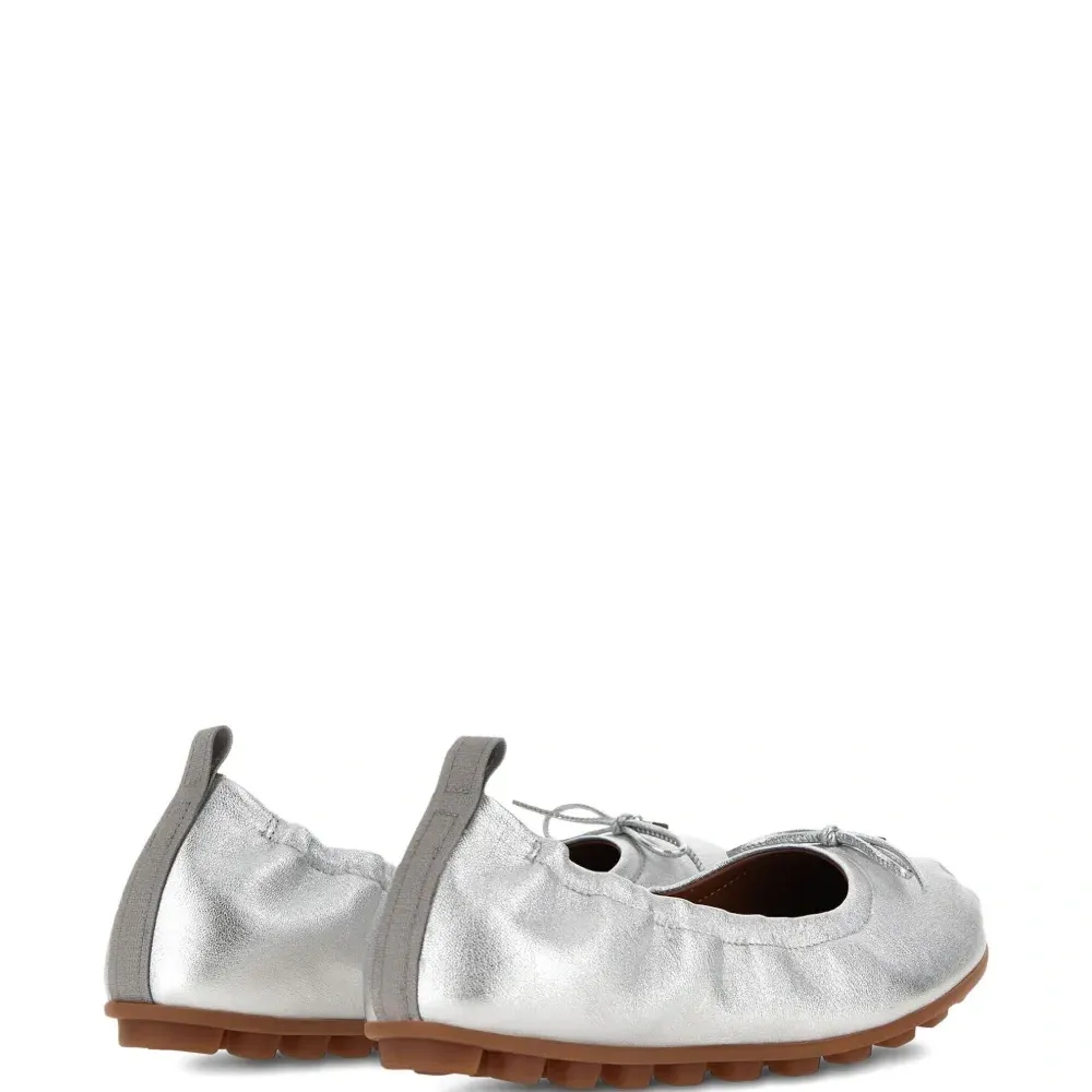 Балетки с эффектом металлик