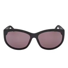 Солнцезащитные очки в овальной оправе